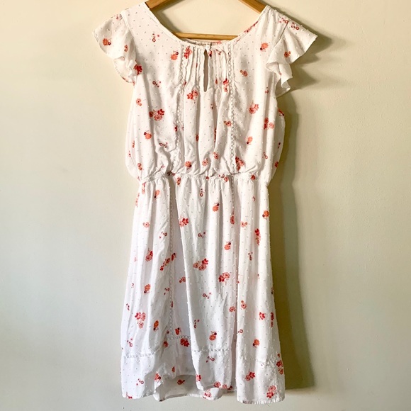 CLOSING SALE! 
🎉HP!!🎉 Skies Are Blue | Mini White Floral Dress - Picture 2 of 4